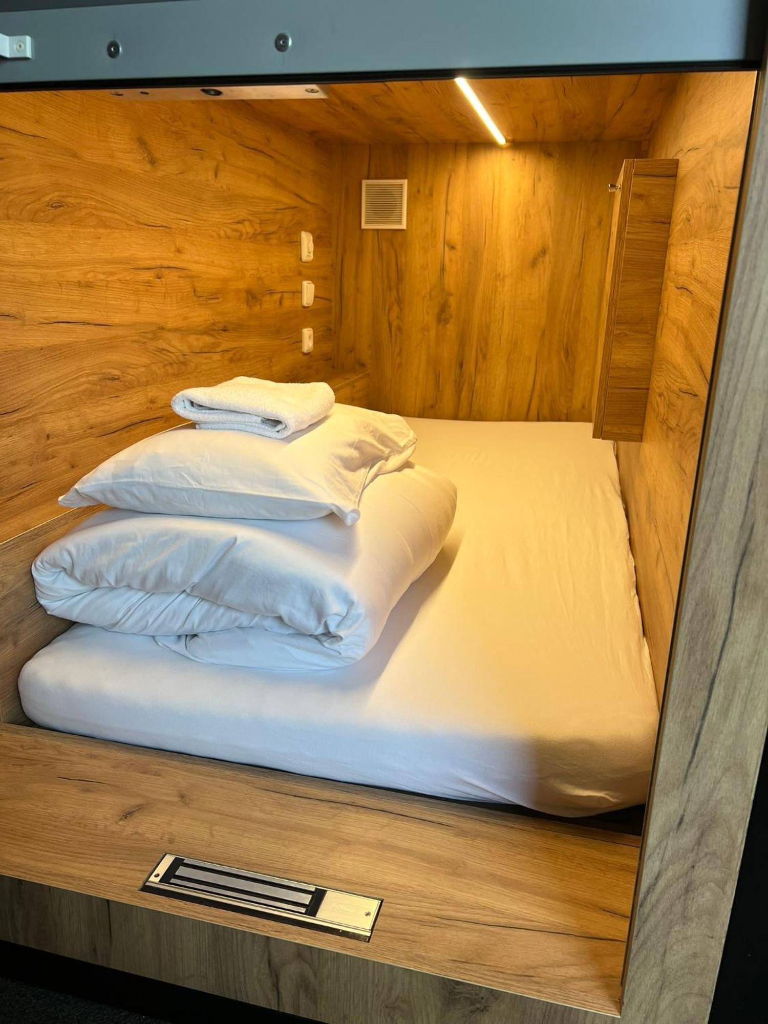 Like A Hostel Прага Экстерьер фото